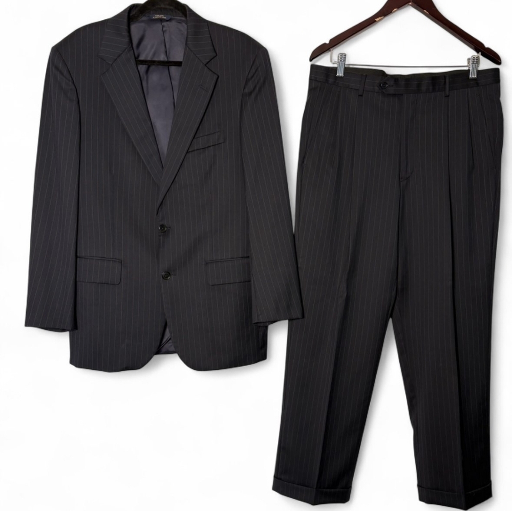 MADE IN USA VINTAGE BROOKS BROTHERS SUIT 100% WOOL